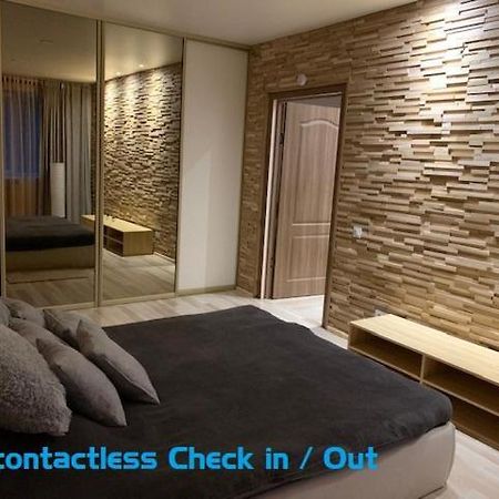 Oak Lounge Lux Apartment Riga Dış mekan fotoğraf